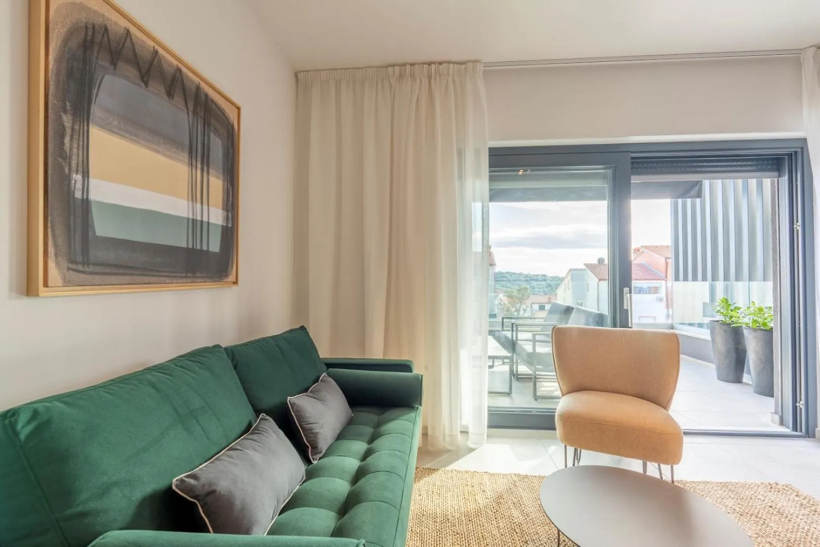 Apartment Tissa Pula 0*,